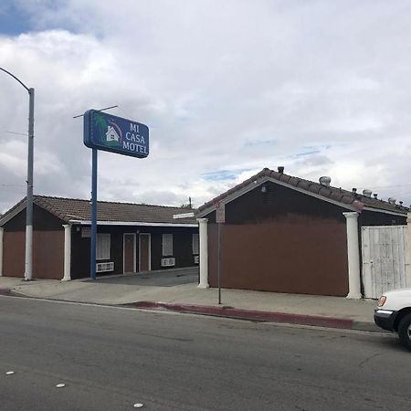 Mi Casa Motel Lynwood Exterior foto